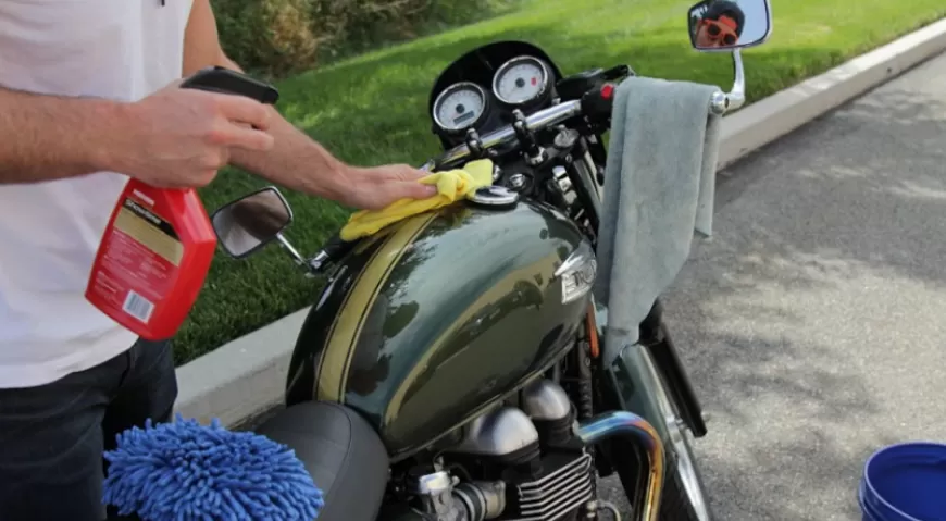 How To Touch Up Motorcycle Fairings